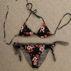 Reversible Roxy swimsuit!